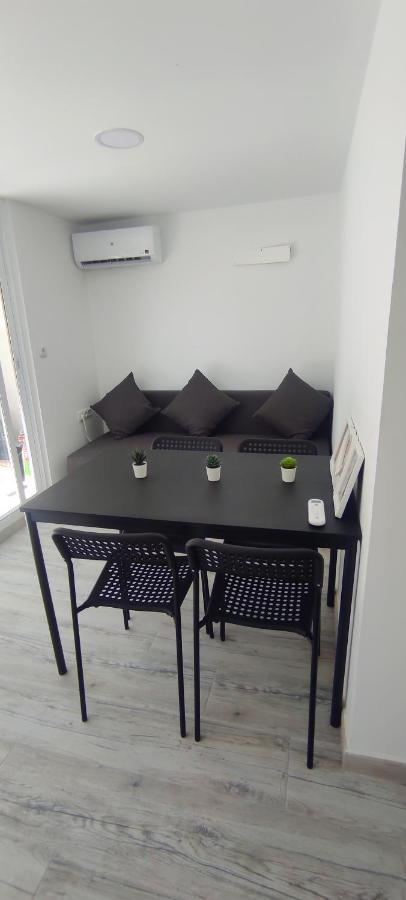 Train Station & Port Malaga In Apartment ภายนอก รูปภาพ