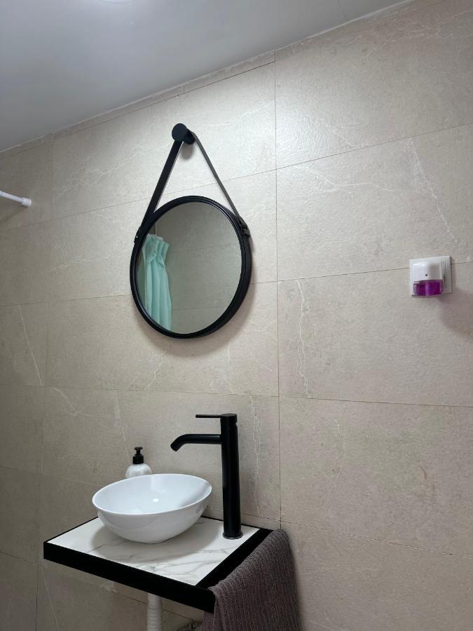 Train Station & Port Malaga In Apartment ภายนอก รูปภาพ
