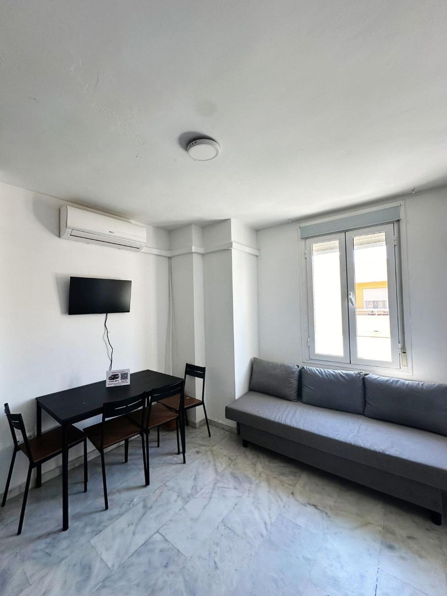 Train Station & Port Malaga In Apartment ภายนอก รูปภาพ